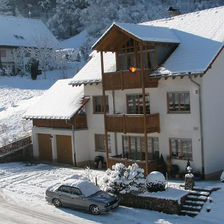 Charming In Black Forest Near The Forest * 바트리폴드사우샤프바흐